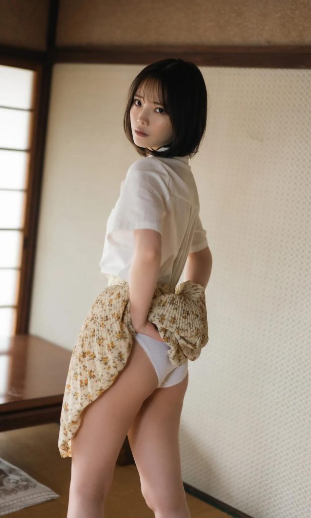 エッチな下着姿のお尻画像008