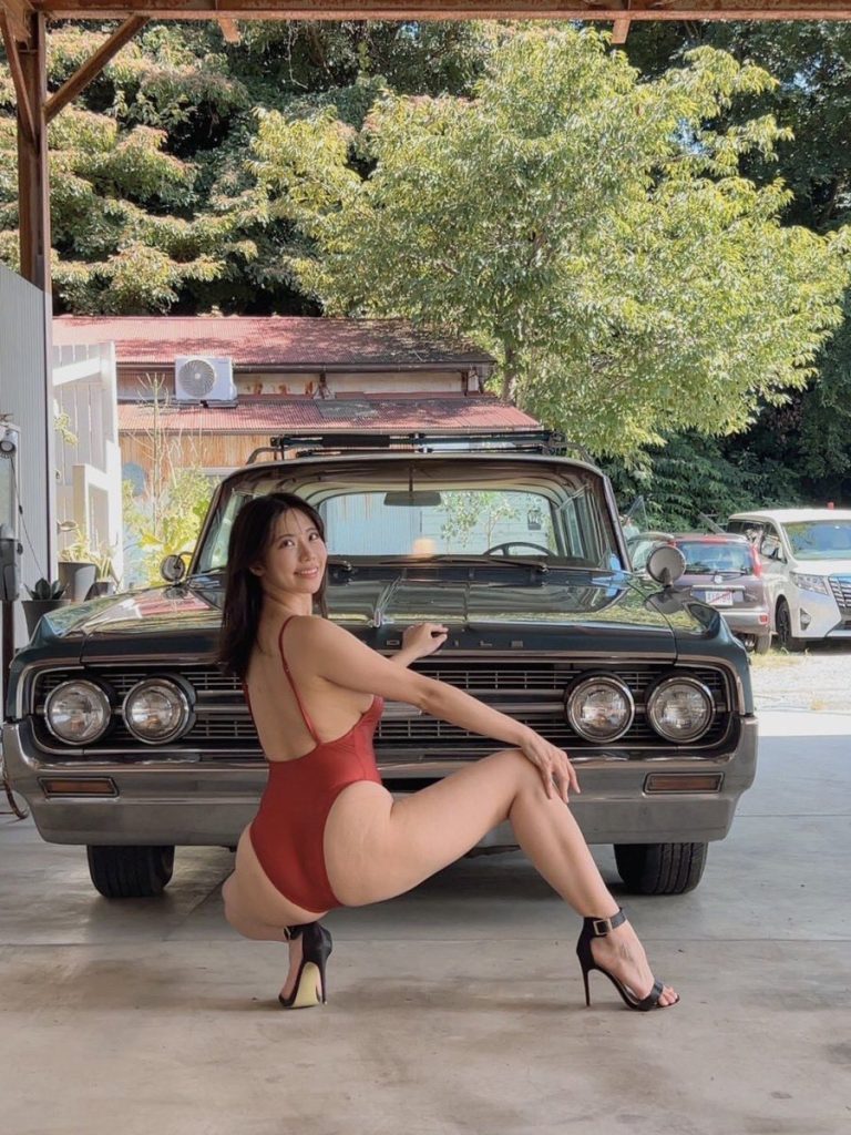 濡れ濡れ水着のお尻画像459